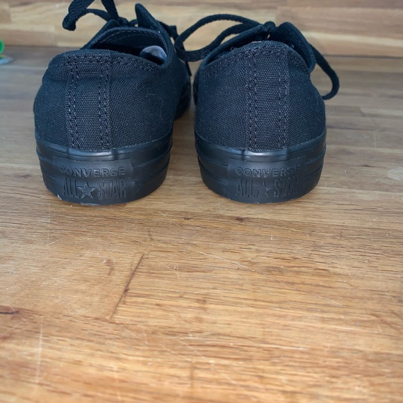All black converse - Picture 3 of 4